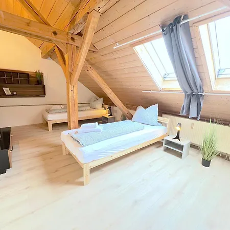 Iii 6 Personen - Monteurzimmer - - Apartment *
