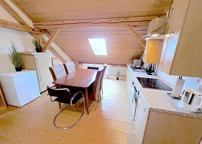 Iii 6 Personen - Monteurzimmer - -